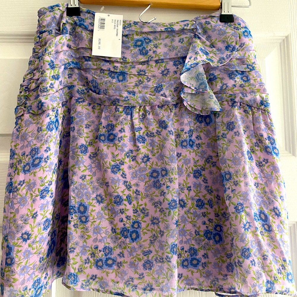 Intermix - NEW w/tag -S4 Silk flower pattern short summer skirt with side zipper